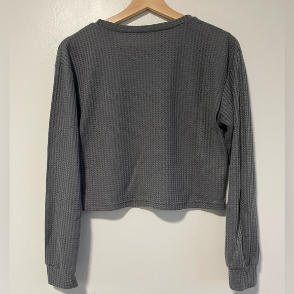 2pc Grey Waffle Long Sleeve Top &  Shorts - Picture 5 of 9